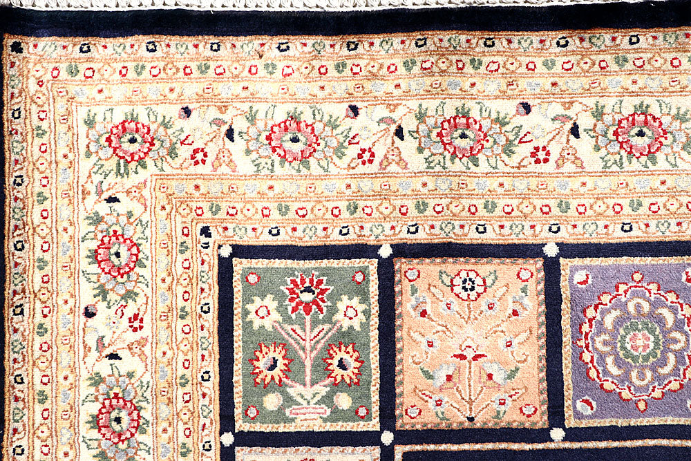 Navy Bakhtiar 5' 7 x 8' 3 - No. 56688 - ALRUG Rug Store