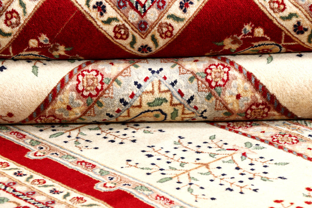 Firebrick Bakhtiar 5' 7 x 8' 1 - No. 56694 - ALRUG Rug Store