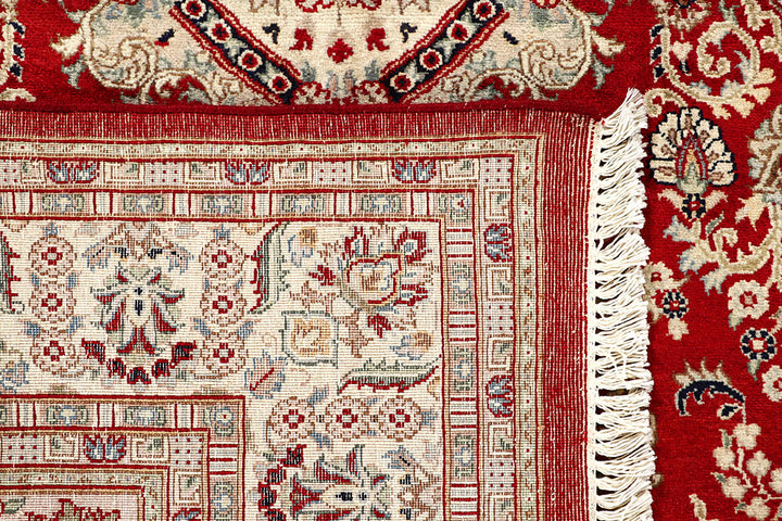 Firebrick Isfahan 5' 7 x 8' 7 - No. 56698 - ALRUG Rug Store