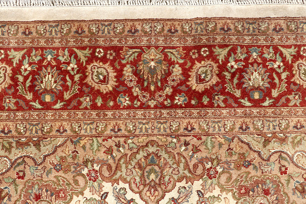 Cornsilk Kashan 6' 8 x 9' 11 - No. 56699 - ALRUG Rug Store