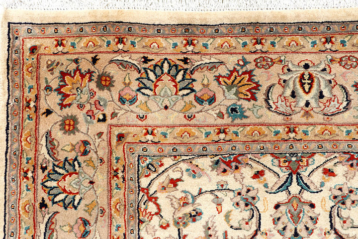 Cornsilk Mahal 6'  6" x 9'  5" - No. QA21161