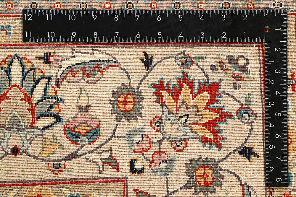 Cornsilk Mahal 6' 6 x 9' 5 - No. 56706 - ALRUG Rug Store