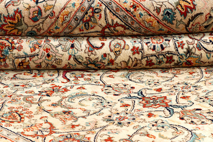 Cornsilk Mahal 6' 6 x 9' 3 - No. 56707 - ALRUG Rug Store