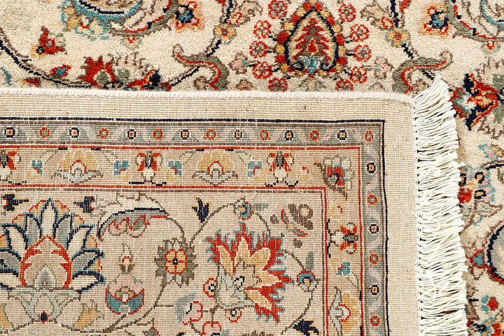 Cornsilk Mahal 6' 6 x 9' 3 - No. 56707 - ALRUG Rug Store