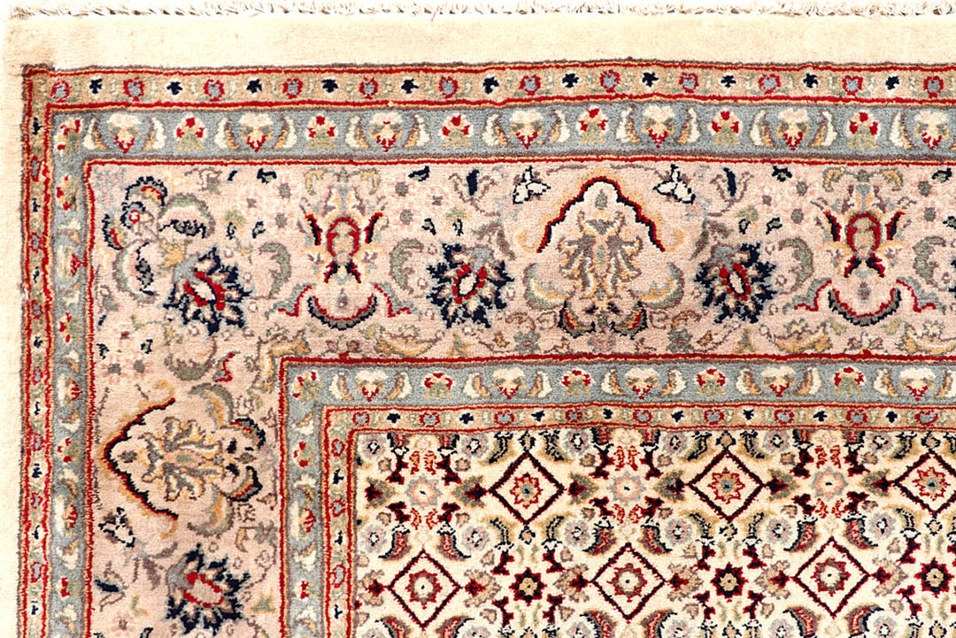 Cornsilk Mahal 5'  6" x 7'  10" - No. QA72364