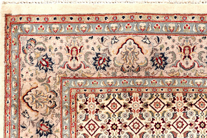 Cornsilk Mahal 5'  6" x 7'  10" - No. QA72364