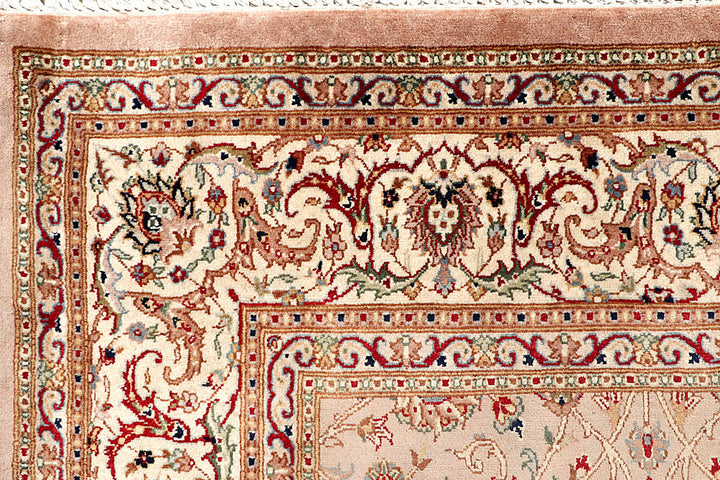 Peach Puff Mahal 6' 7 x 8' 2 - No. 56713 - ALRUG Rug Store