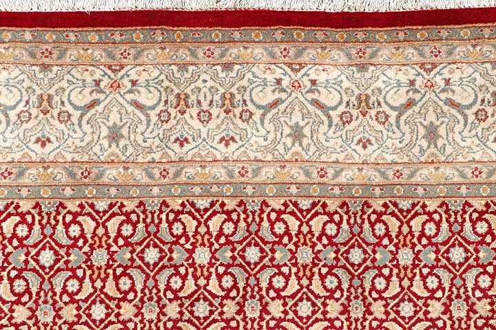 Dark Red Mahal 5' 6 x 8' 3 - No. 56719 - ALRUG Rug Store