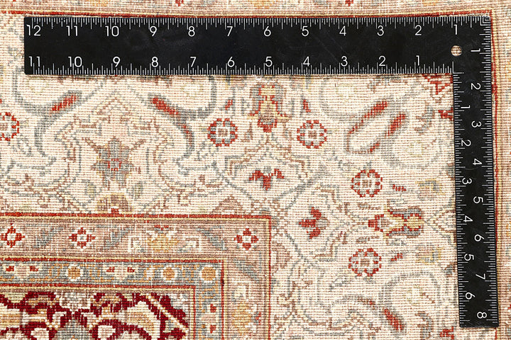 Dark Red Mahal 5' 6 x 8' 3 - No. 56719 - ALRUG Rug Store