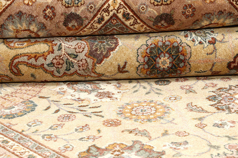 Navajo White Mahal 5' 1 x 8' - No. 56721 - ALRUG Rug Store