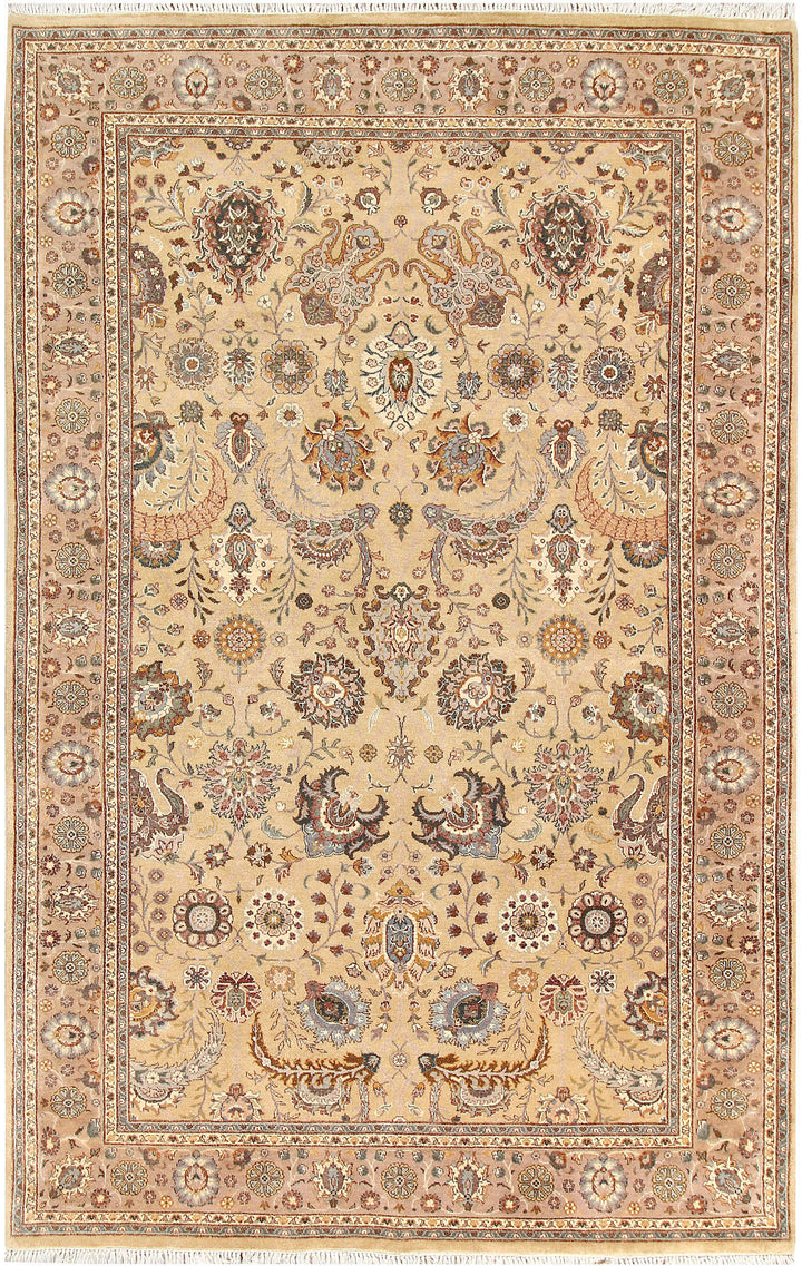 Navajo White Mahal 5'  1" x 8' " - No. QA79585