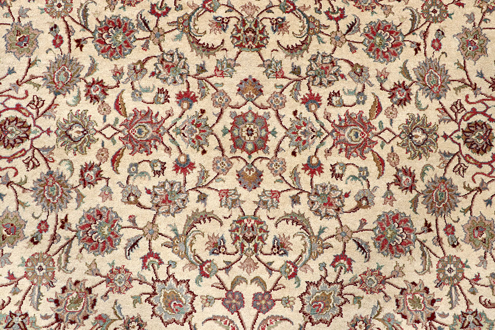 Cornsilk Mahal 8' 1 x 12' 2 - No. 56724 - ALRUG Rug Store