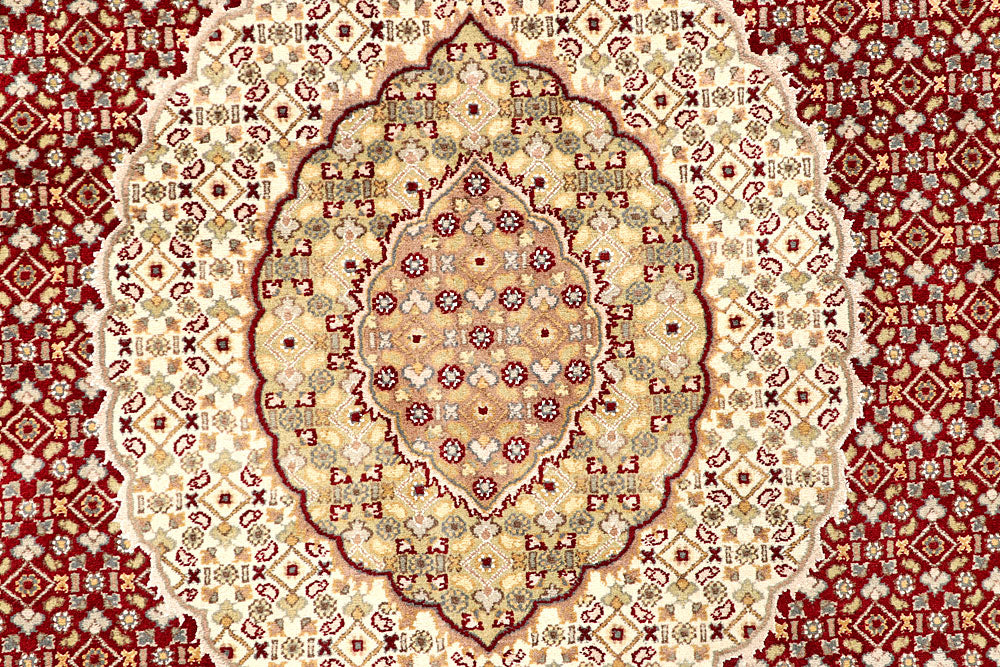 Maroon Bidjar 6' 4 x 9' 4 - No. 56730 - ALRUG Rug Store