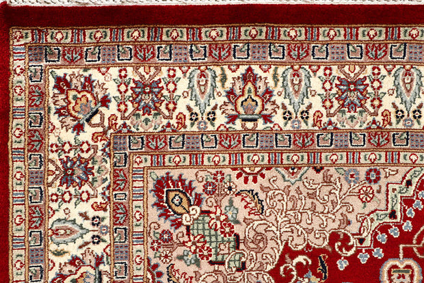 Firebrick Isfahan 4'  6" x 6'  9" - No. QA98140