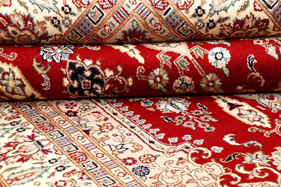 Firebrick Isfahan 4'  6" x 6'  9" - No. QA98140