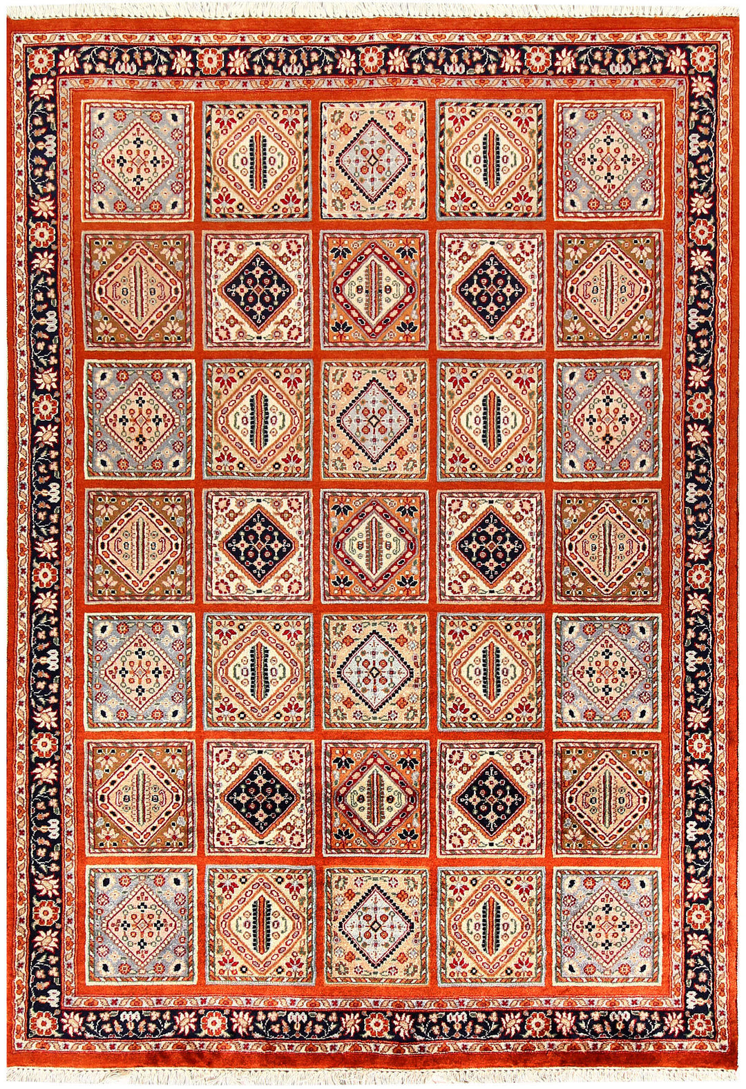 Pakistani Bakhtiar Rug 4'6" x 6'4" Hand-Knotted