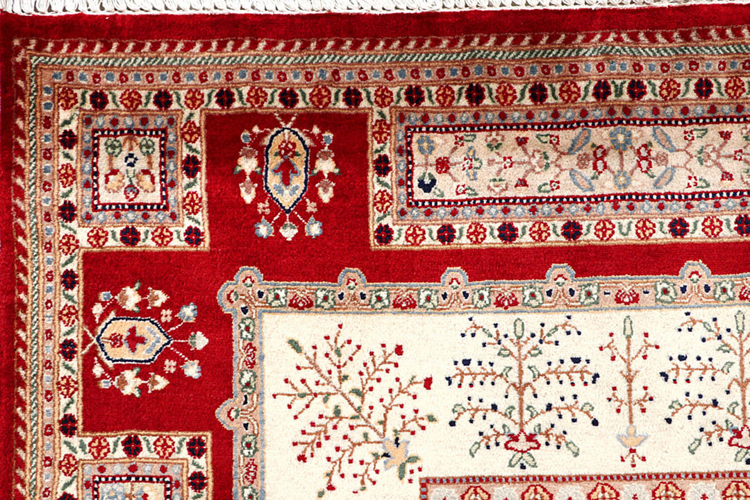 Maroon Bakhtiar 4'  5" x 7'  1" - No. QA43317