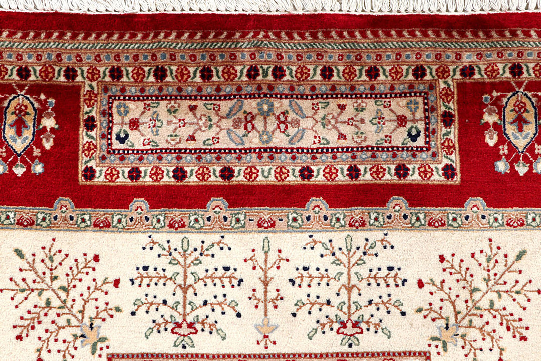 Maroon Bakhtiar 4'  5" x 7'  1" - No. QA43317