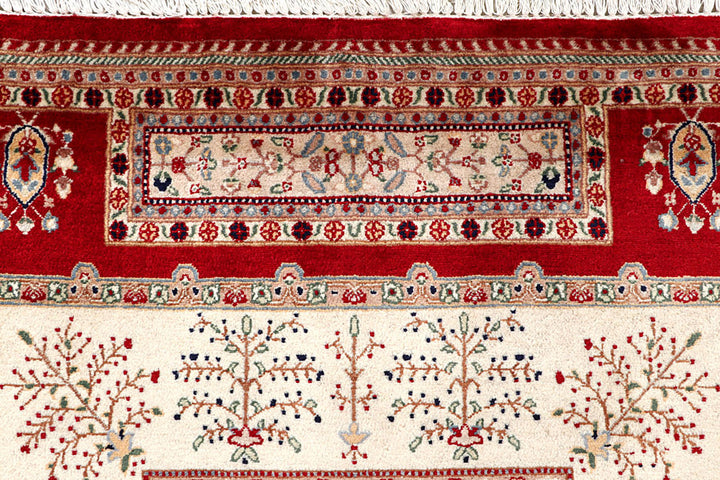 Maroon Bakhtiar 4'  5" x 7'  1" - No. QA43317