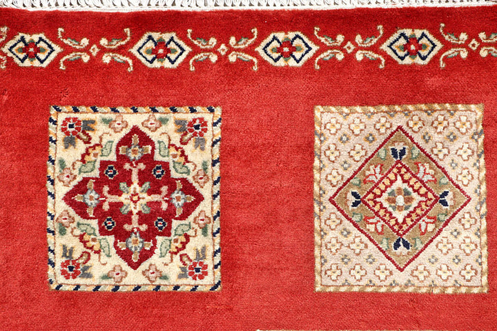 Firebrick Bakhtiar 4' 5 x 6' 11 - No. 56748