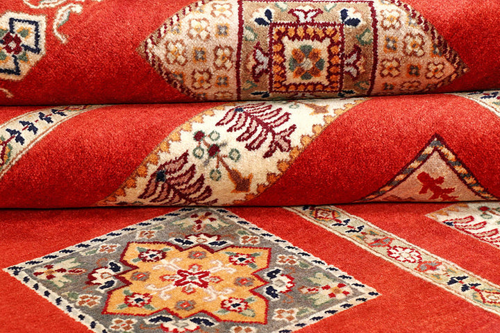 Firebrick Bakhtiar 4' 5 x 6' 11 - No. 56748