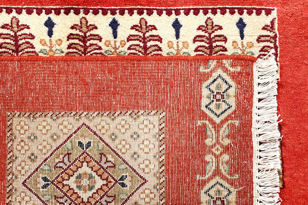 Firebrick Bakhtiar 4'  5" x 6'  11" - No. QA28753