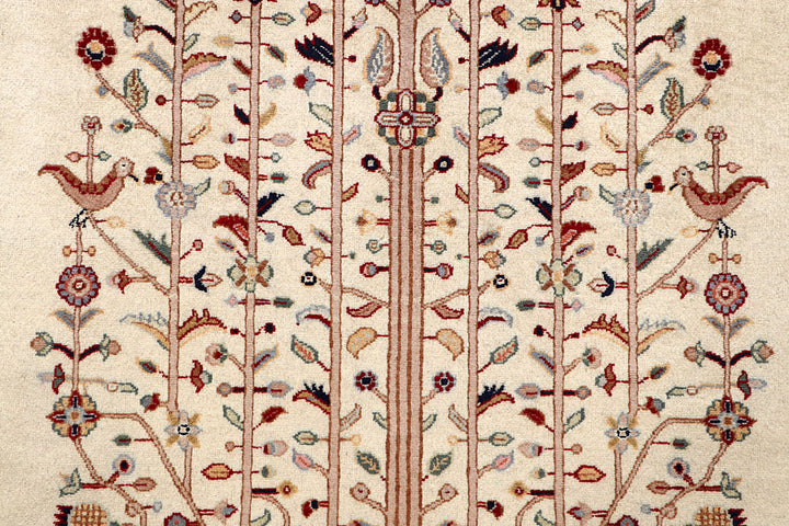 Cornsilk Bakhtiar 4' 7 x 7' - No. 56750 - ALRUG Rug Store