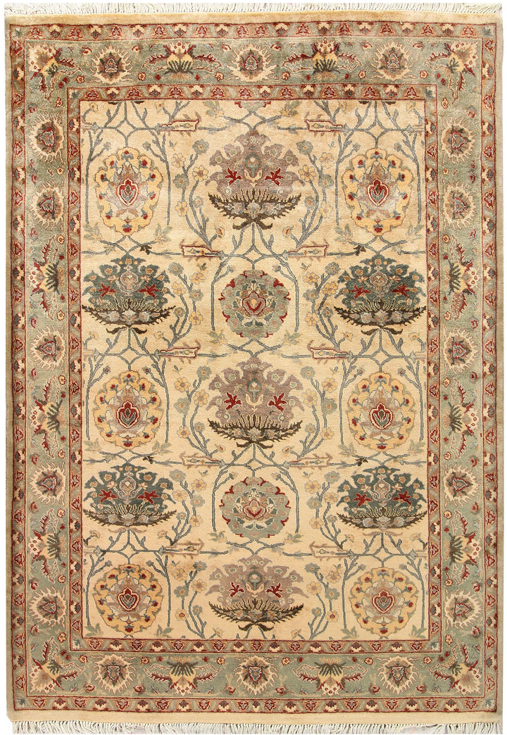 Cornsilk Sultanabad 4' 8 x 6' 7 - No. 56751 - ALRUG Rug Store