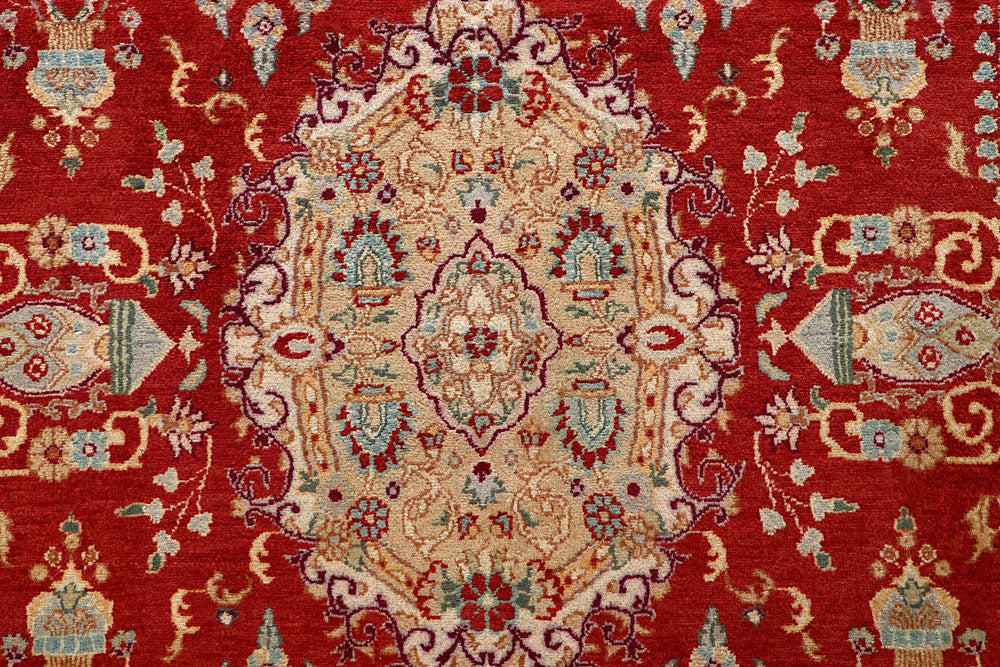 Tomato Isfahan 4' 6 x 6' 6 - No. 56757 - ALRUG Rug Store