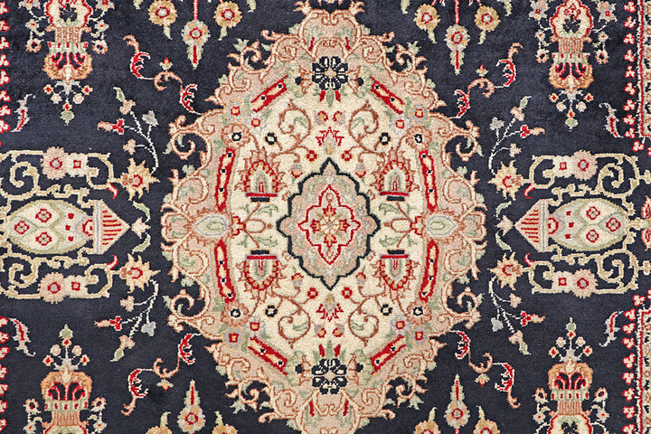 Black Isfahan 4'  7" x 6'  11" - No. QA92869