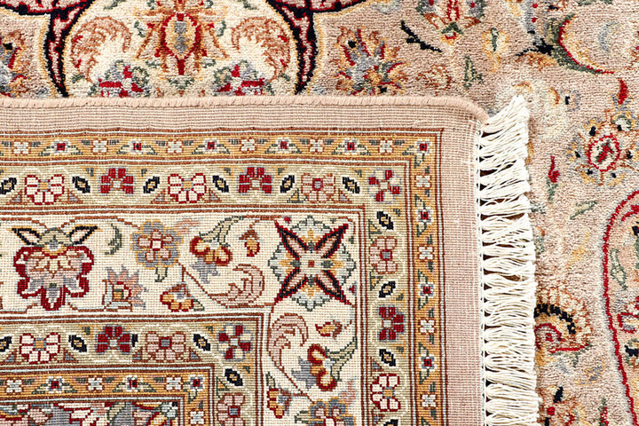 Tan Isfahan 4'  6" x 7'  1" - No. QA33461