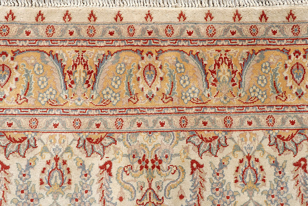 Blanched Almond Mahal 4' 6 x 7' - No. 56762