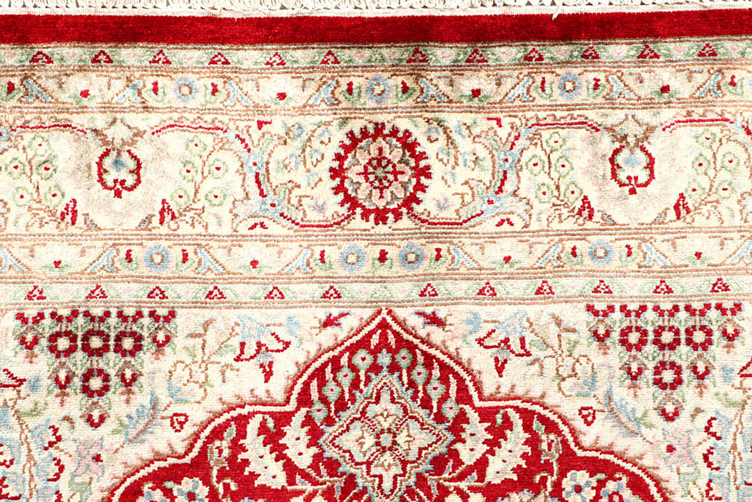 Firebrick Isfahan 4'  7" x 6'  8" - No. QA14689