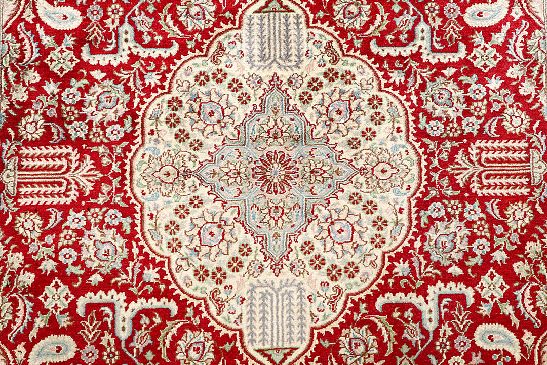 Firebrick Isfahan 4'  7" x 6'  8" - No. QA14689