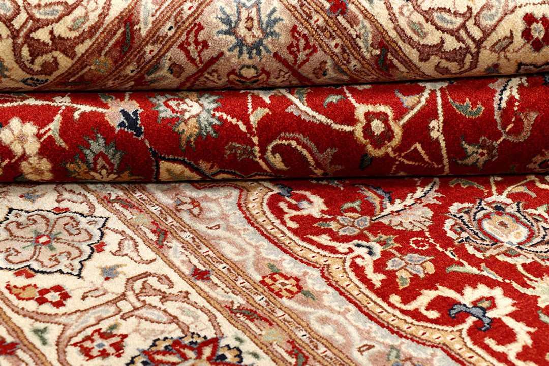 Firebrick Isfahan 4' 6 x 7' 3 - No. 56784