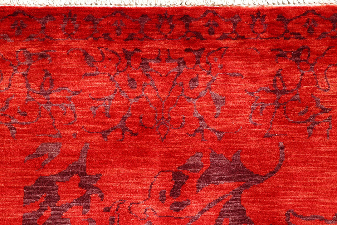 Firebrick Ikat 4' 7 x 6' 10 - No. 56790