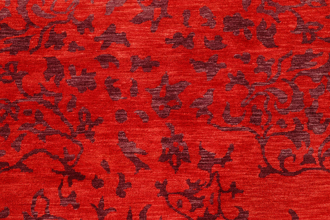 Firebrick Ikat 4' 7 x 6' 10 - No. 56790