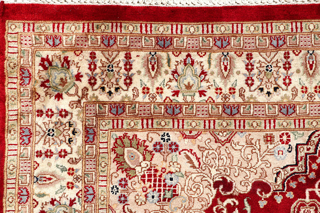 Firebrick Isfahan 4'  5" x 6'  6" - No. QA81741