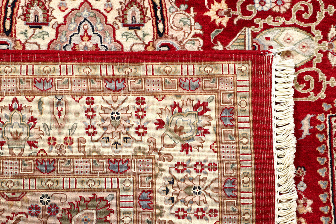 Firebrick Isfahan 4'  5" x 6'  6" - No. QA81741