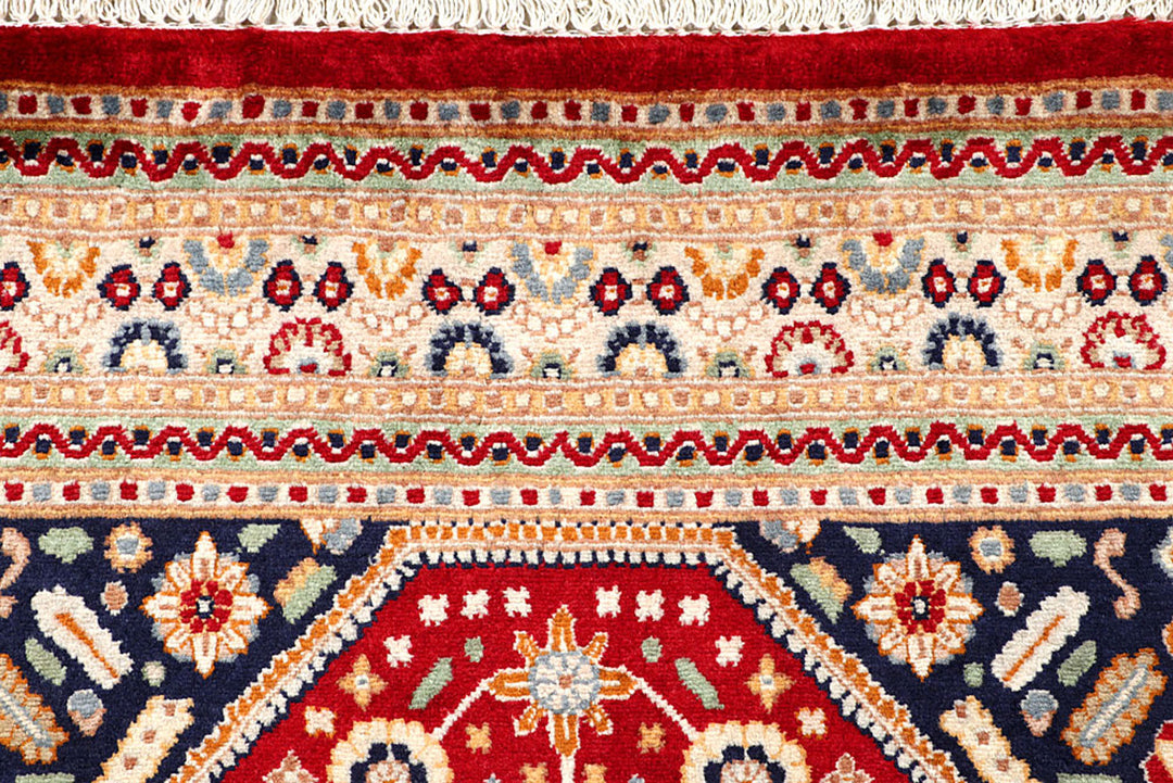 Firebrick Isfahan 4' 6 x 6' 10 - No. 56796