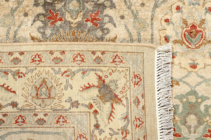 Navajo White Sultanabad 4' 8 x 6' 11 - No. 56804 - ALRUG Rug Store