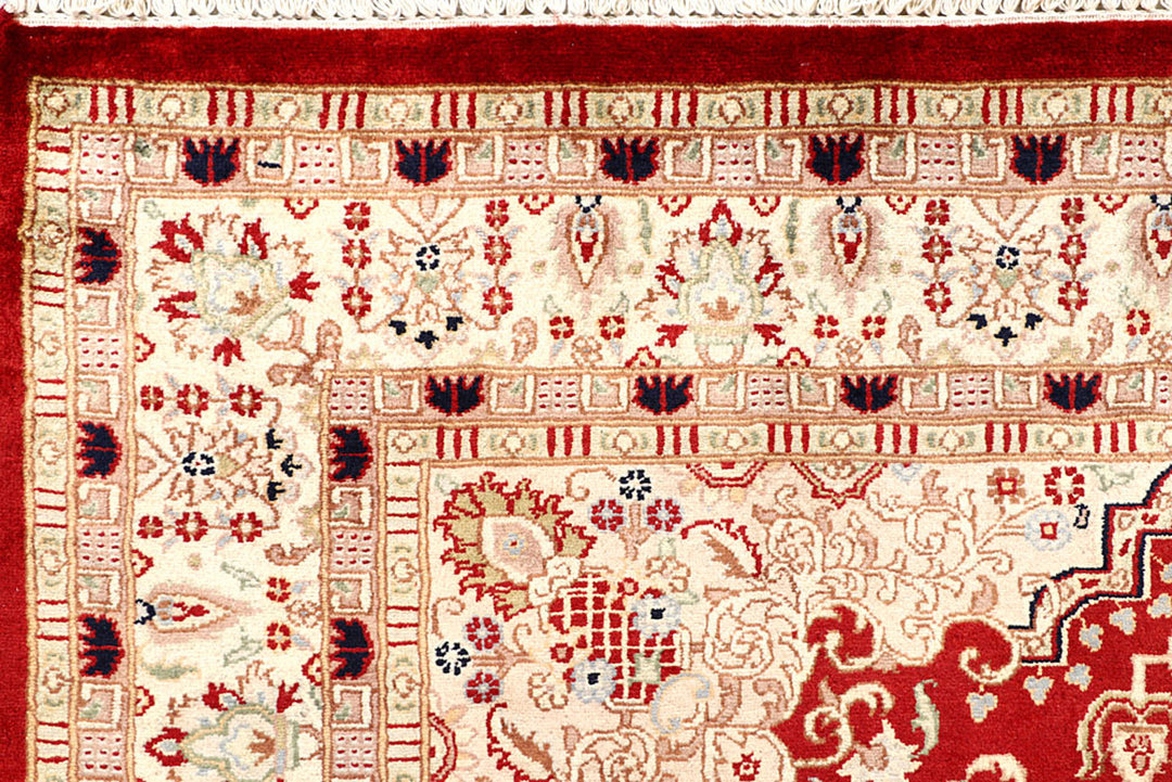 Firebrick Isfahan 4'  5" x 6'  8" - No. QA20173