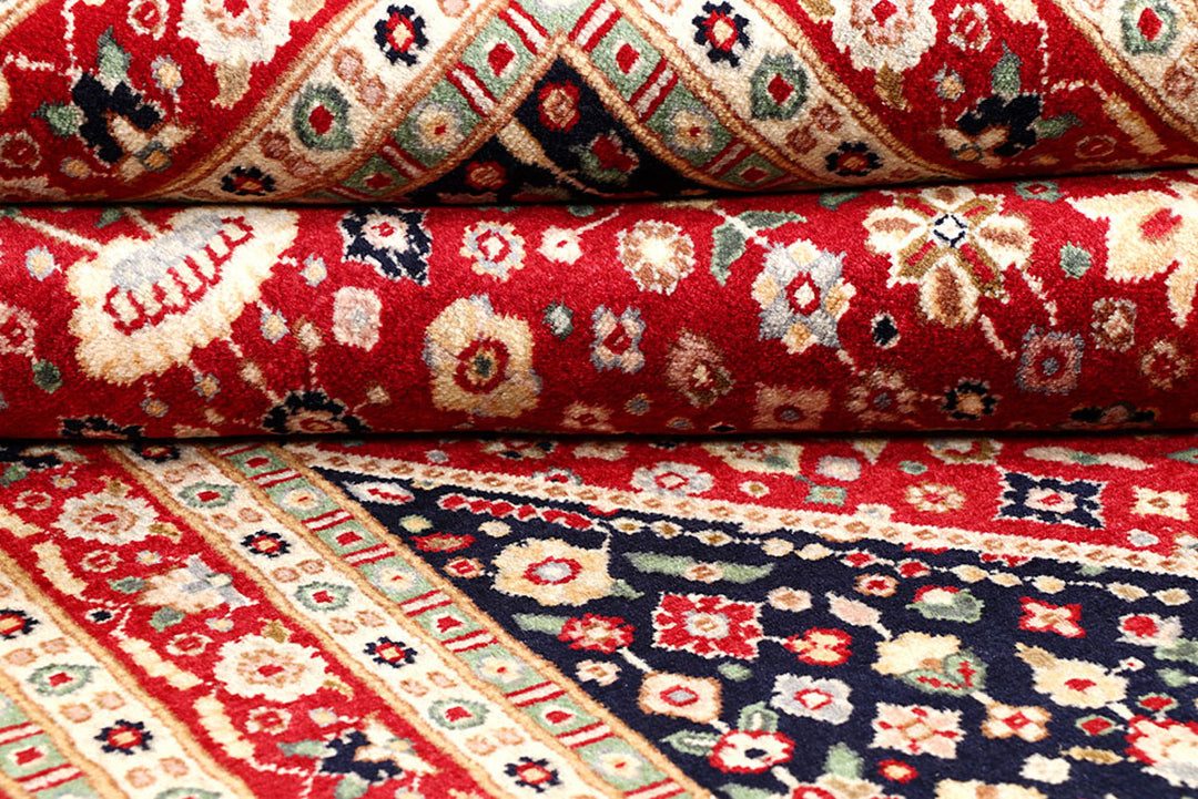 Firebrick Isfahan 4'  6" x 6'  8" - No. QA72092