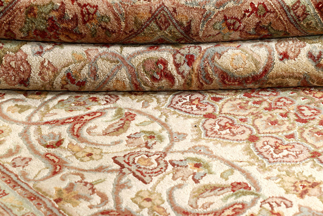 Cornsilk Isfahan 4' 1 x 6' 1 - No. 56814