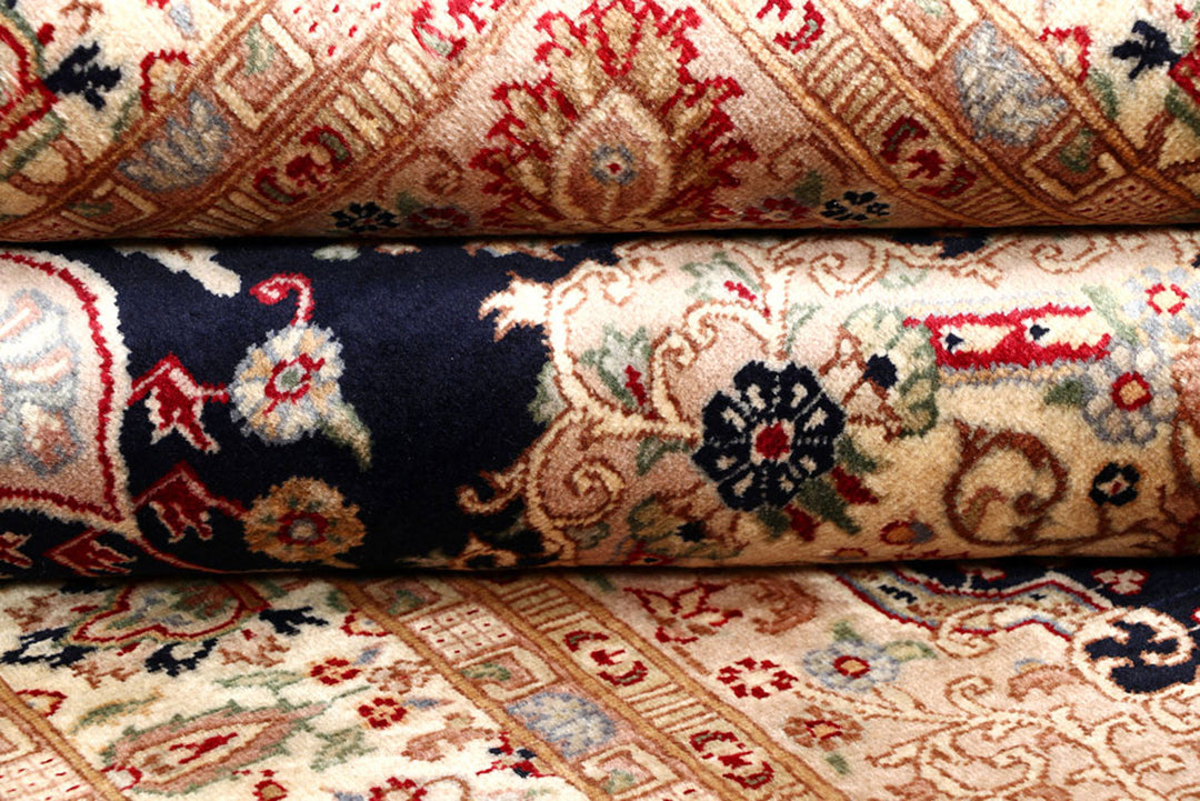 Navy Isfahan 4'  6" x 6'  6" - No. QA42897