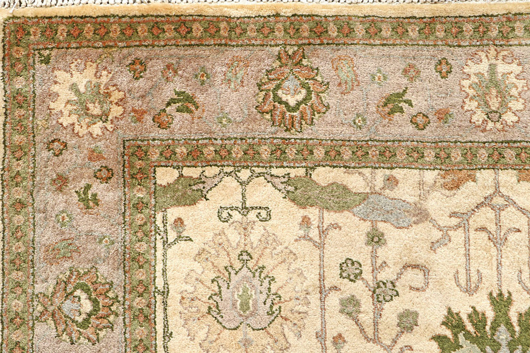 Cornsilk Mahal 4' x 6' 3 - No. 56834