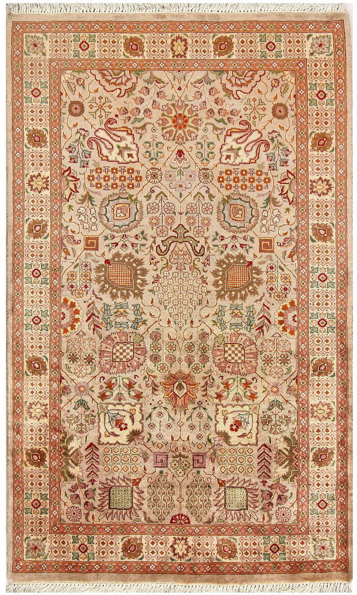 Wheat Mahal 3' 1 x 5' 1 - No. 56852 - ALRUG Rug Store