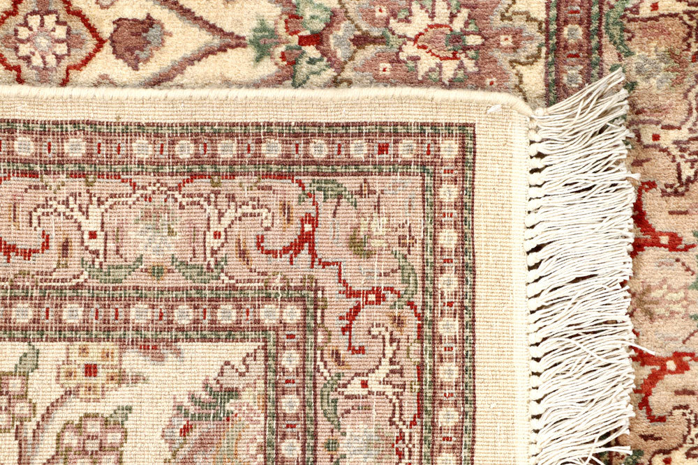 Cornsilk Mahal 2' 7 x 9' 1 - No. 56855 - ALRUG Rug Store