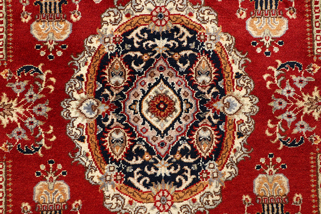 Firebrick Isfahan 3' 4 x 5' 6 - No. 56863