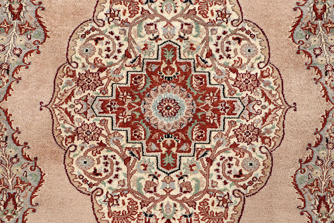 Burlywood Isfahan 3' 4 x 5' - No. 56868